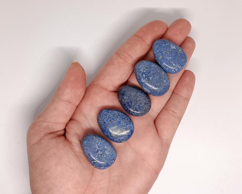 Dumortierit marokkő