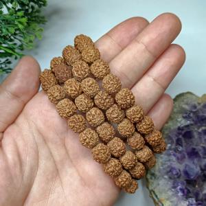 Rudraksha 10mm karkötő