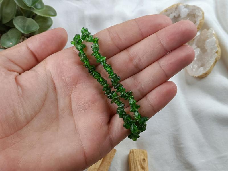 Króm Diopszid Szemcse karkötő