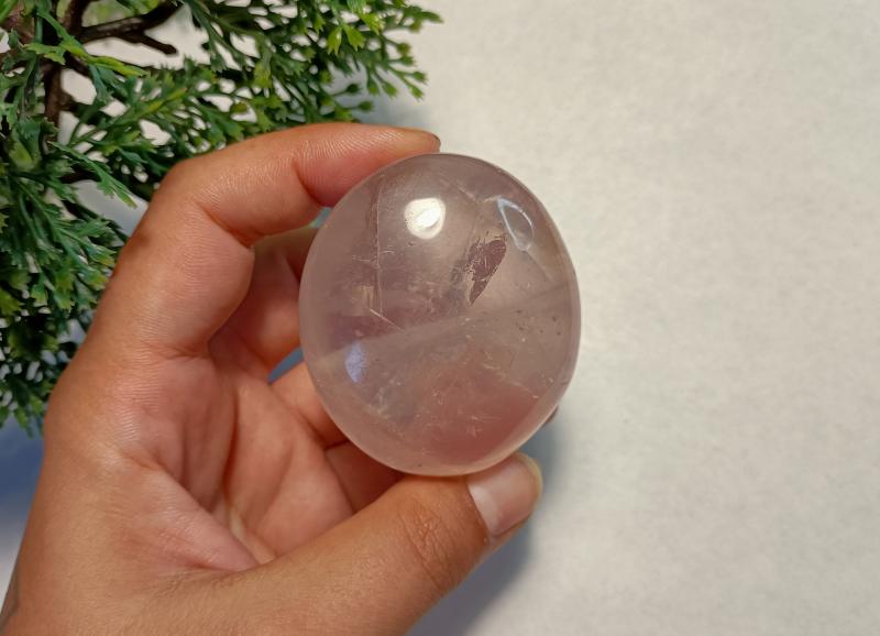 Madagaszkári Csillag Rózsakvarc nagy marokkő