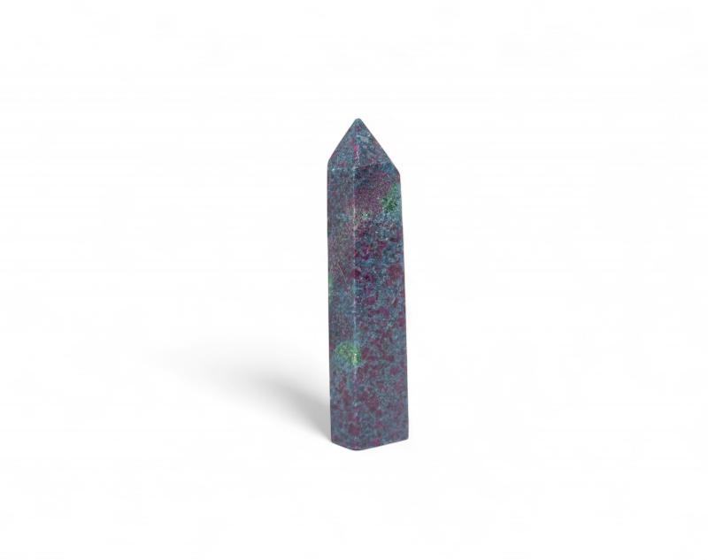 Rubin-Kianit csúcs UV aktív