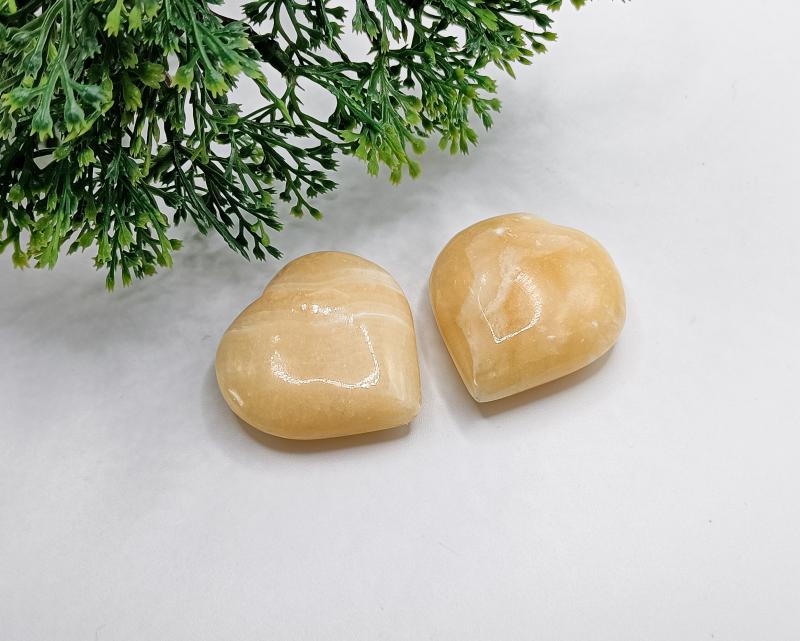 Sárga Kalcit kicsi szív