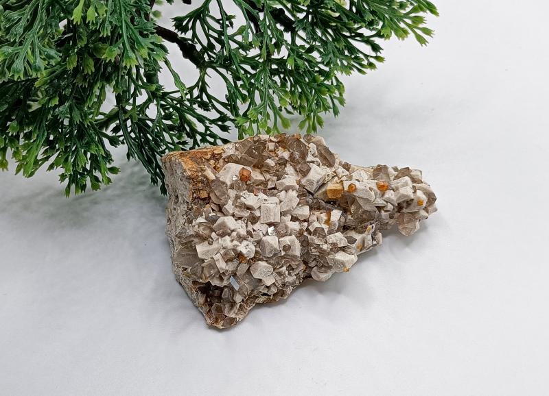 Spessartin-Füstkvarc-Ortoklász