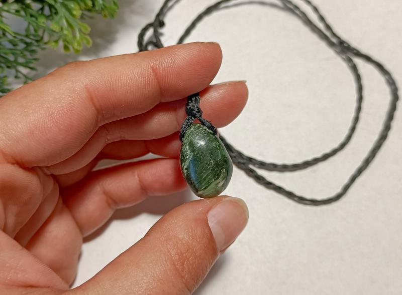 Szerafinit nyaklánc 3