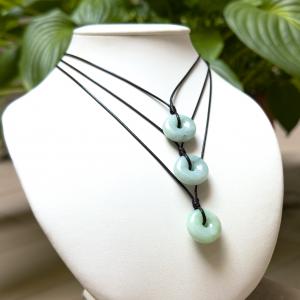 Burmai Jáde fánk nyaklánc