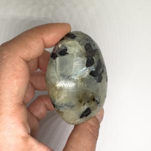 Garnierit csiszolt forma 1