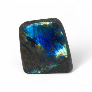 Labradorit csiszolt forma 1