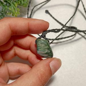 Szerafinit nyaklánc 1