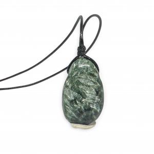 Szerafinit nyaklánc