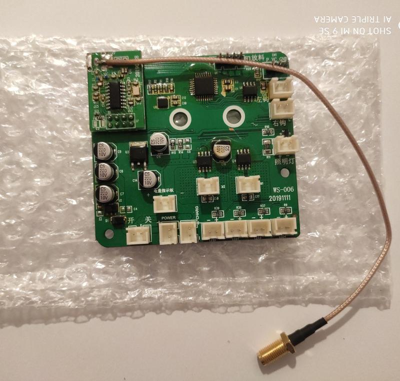 DiamondCarp Alpha etetőhajó alaplap (hajóban lévő) 2.0