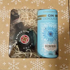Karácsonyi Unicum ajándékbox Gines csokoládéval