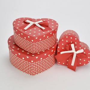 Szíves-kockás szív doboz szett rózsaszín vagy piros színben 3 db / szett