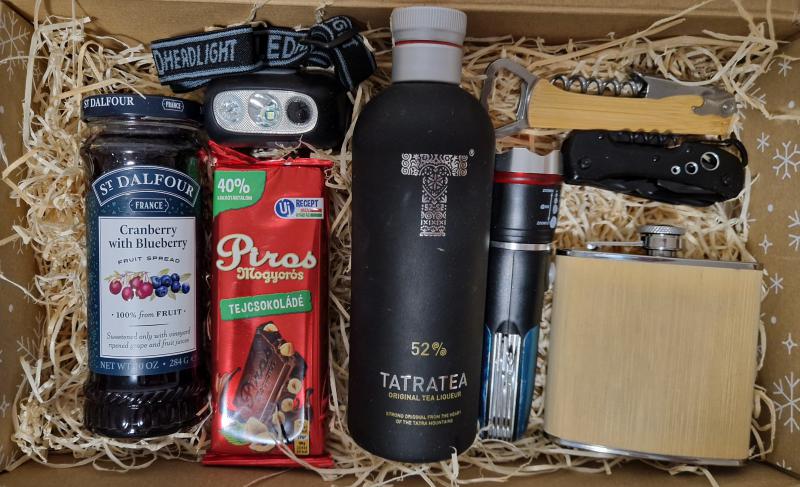 Karácsonyi ajándékbox Férfiaknak Tatra Teával és csokoládéval