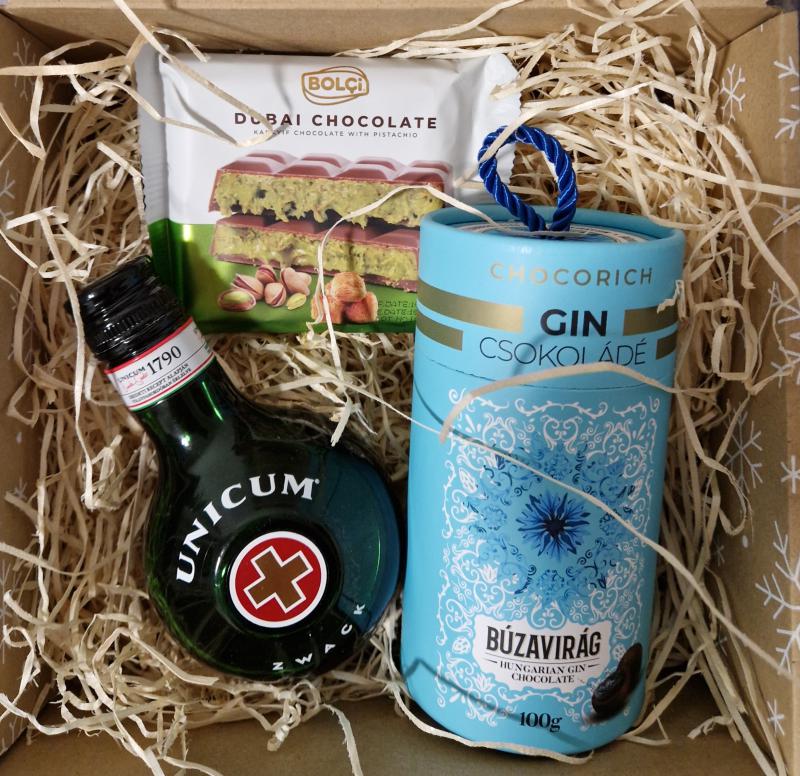 Karácsonyi Unicum ajándékbox Dubai csokoládéval