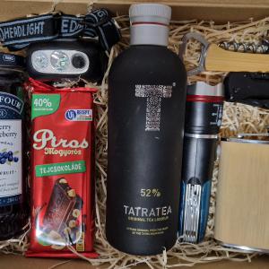 Karácsonyi ajándékbox Férfiaknak Tatra Teával és csokoládéval
