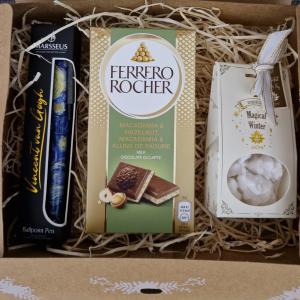 Karácsonyi ajándékbox Ferrero