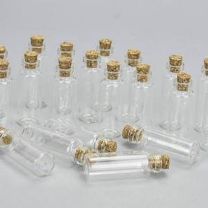 Üvegcse parafadugóval 4.5 x 1,5 cm 20 db/csomag