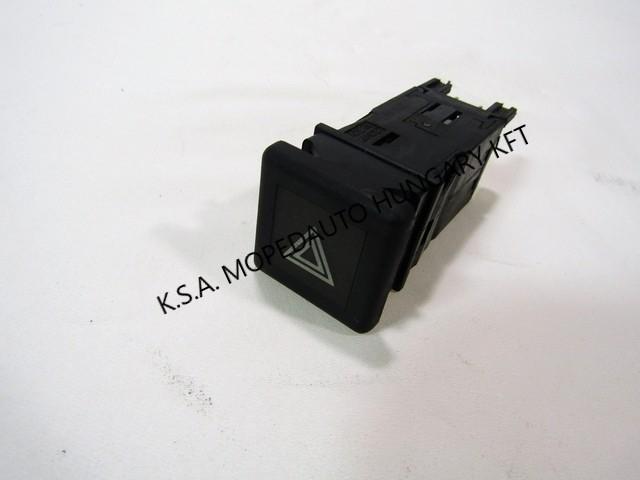 Aixam vészvillolgó kapcsoló 2005-ig