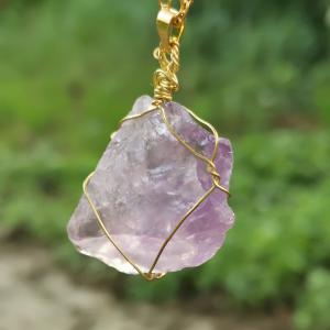 Nyers ametiszt nyaklánc