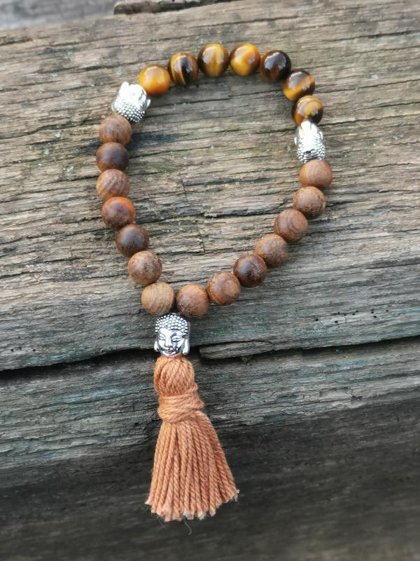 Szantálfa-Tigrisszem csukómala