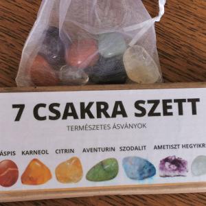 7 Csakra Ásvány Szett csakra karkötővel