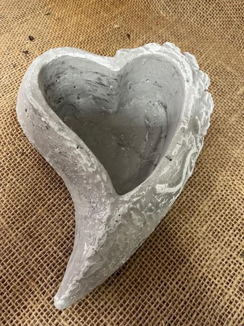 gipsz tál szív íves mintás