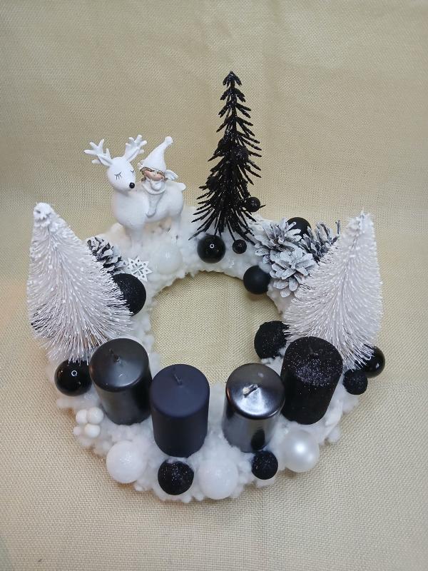 Asztaldísz karácsony 25