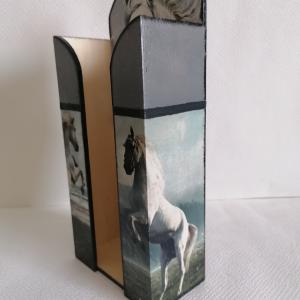 Papírzsebkendő tartó 12