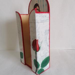 Papírzsebkendő tartó 24