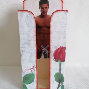 Papírzsebkendő tartó 17