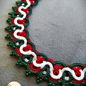 Fonódás nyakék nemzeti színeinkben