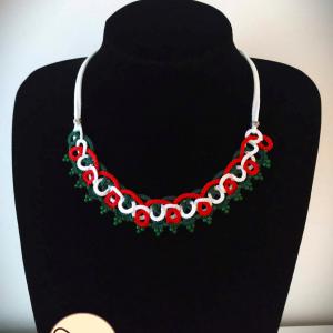 Fonódás nyakék nemzeti színeinkben