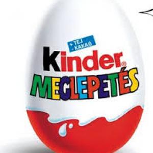 Kinder Meglepetés tejcsokoládé tojás 20g fiús