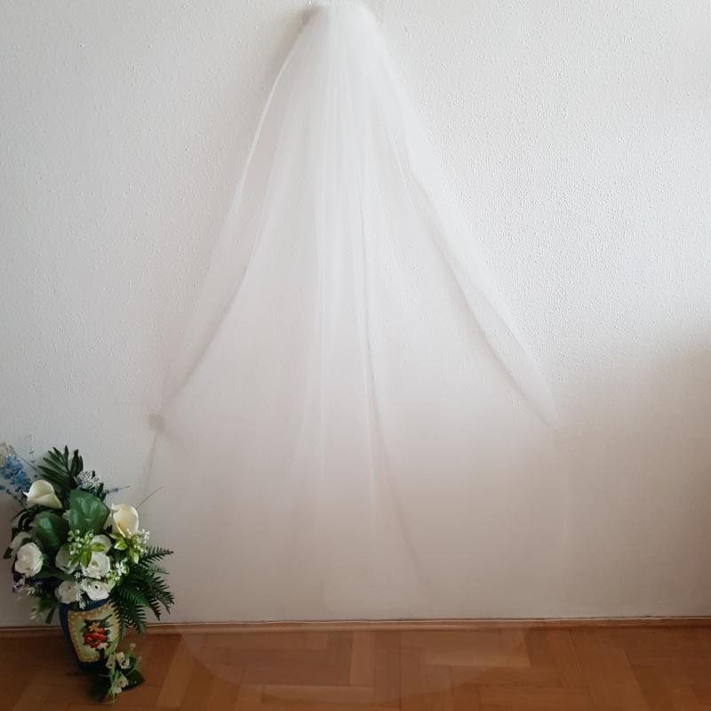 1 rétegű, szegetlen, EKRÜ menyasszonyi fátyol 2 méter hosszú (29.2)