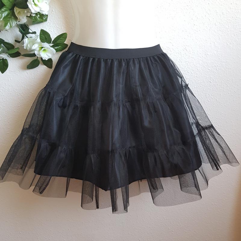 2 rétegű, fodros, fekete midi alsószoknya
