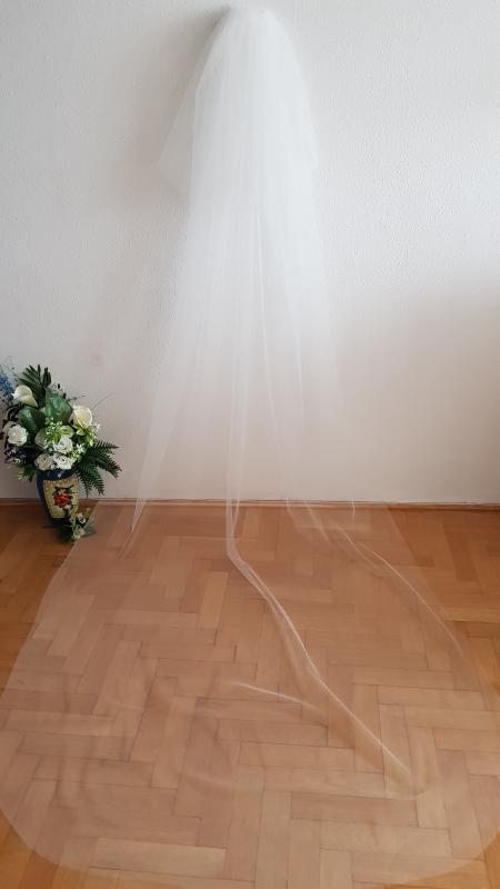 2 rétegű, szegetlen szélű, EKRÜ, 3 méteres menyasszonyi fátyol (36.2)