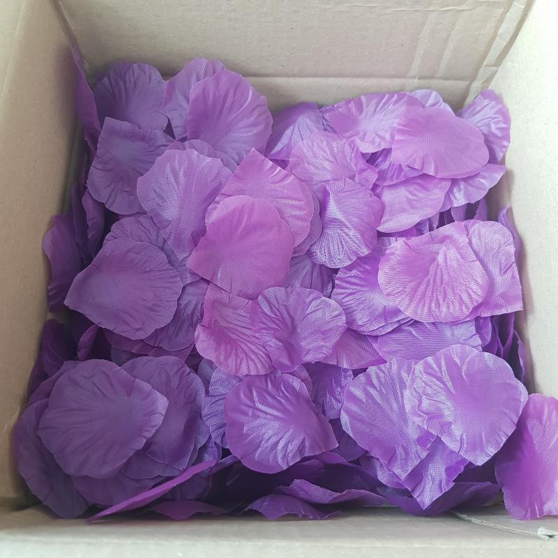 300db lila színű selyem virágszirom