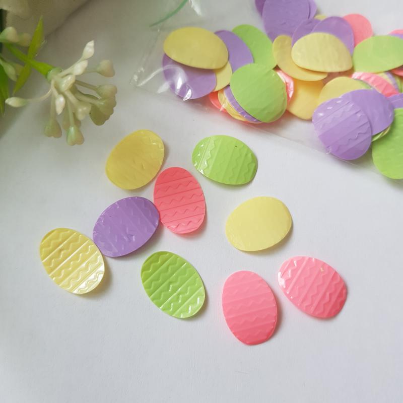 3g-os színes, dombornyomott, tojás alakú húsvéti konfetti, dekoráció