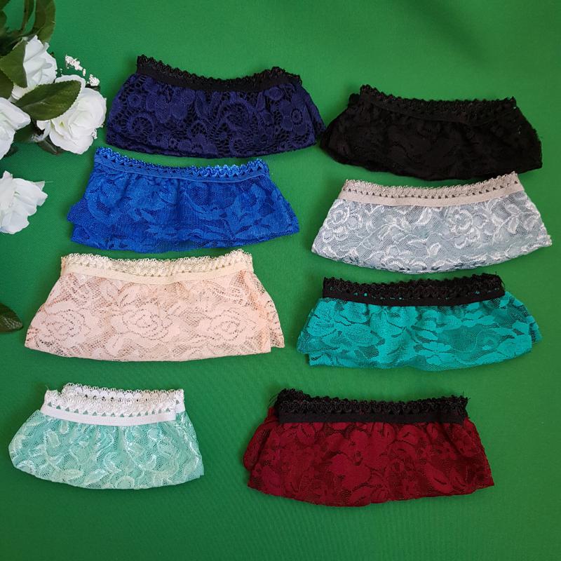 Egyedi készítésű csipke zokni, titokzokni