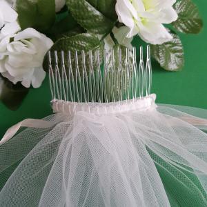 1 rétegű, hullámos szatén szélű, EKRÜ menyasszonyi fátyol (9.2)