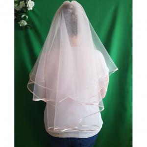 2 rétegű, szatén szélű RÓZSASZÍN menyasszonyi fátyol (22.3)