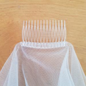 2 rétegű, szegetlen szélű EKRÜ menyasszonyi fátyol (19.2)