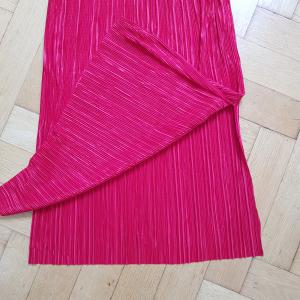 36-os/S-es pliszírozott piros midi ruha / kismama ruha