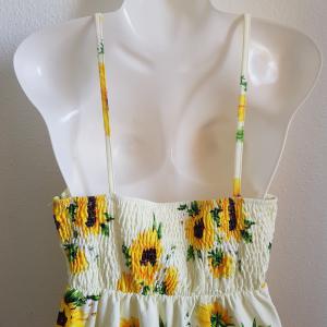 38-as/S-es napraforgó virág mintás midi ruha