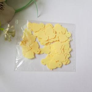 3g-os csibe alakú húsvéti konfetti, dekoráció