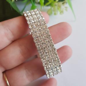 4 soros strasszköves rugalmas karkötő