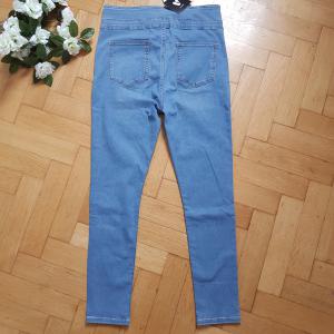 44-es/L-es 3 gombos, magasított derekú skinny farmer, nadrág