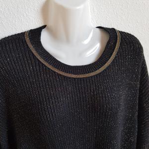 4XL-es arany színben csillogó fekete, oversize kötött ruha, tunika, hosszított pulcsi