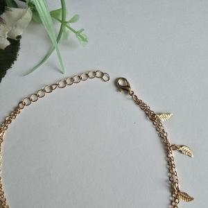 Aranyszínű, levél díszes, 2 soros karkötő, karlánc