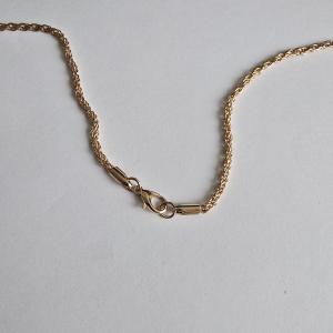 Aranyszínű sodort nyaklánc